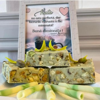 Ciocolata de casa cu fistic